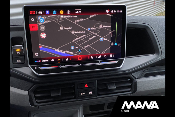 MAN TGE 3.180 L3H3 Automaat 180PK Zwart NIEUW MODEL ACC LED Trekhaak Carplay Camera Airco Navi Bluetooth