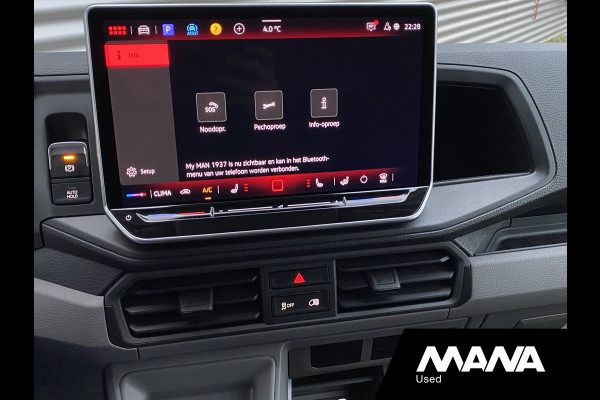 MAN TGE 3.180 L3H3 Automaat 180PK Zwart NIEUW MODEL ACC LED Trekhaak Carplay Camera Airco Navi Bluetooth