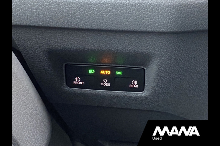 MAN TGE 3.180 L3H3 Automaat 180PK Zwart NIEUW MODEL ACC LED Trekhaak Carplay Camera Airco Navi Bluetooth