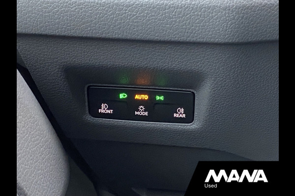 MAN TGE 3.180 L3H3 Automaat 180PK Zwart NIEUW MODEL ACC LED Trekhaak Carplay Camera Airco Navi Bluetooth