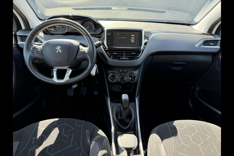 Peugeot 2008 1.2 PureTech Blue Lion 1e Eigenaar,Dealer Onderhouden,110pk,Navi,Airco,Cruise,Pdc,Extra winter set,Distributieriem vv 2022,N.A.P,Apk tot 08-2026
