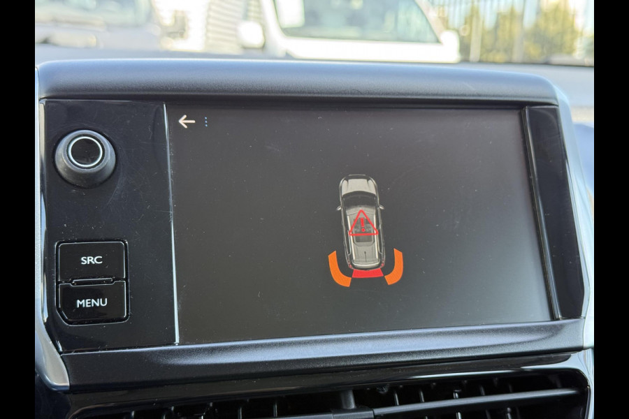 Peugeot 2008 1.2 PureTech Blue Lion 1e Eigenaar,Dealer Onderhouden,110pk,Navi,Airco,Cruise,Pdc,Extra winter set,Distributieriem vv 2022,N.A.P,Apk tot 08-2026