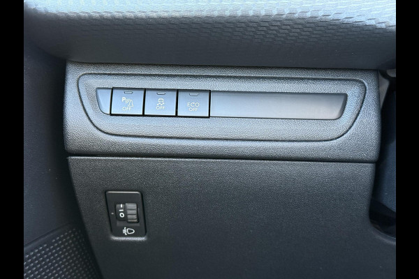 Peugeot 2008 1.2 PureTech Blue Lion 1e Eigenaar,Dealer Onderhouden,110pk,Navi,Airco,Cruise,Pdc,Extra winter set,Distributieriem vv 2022,N.A.P,Apk tot 08-2026