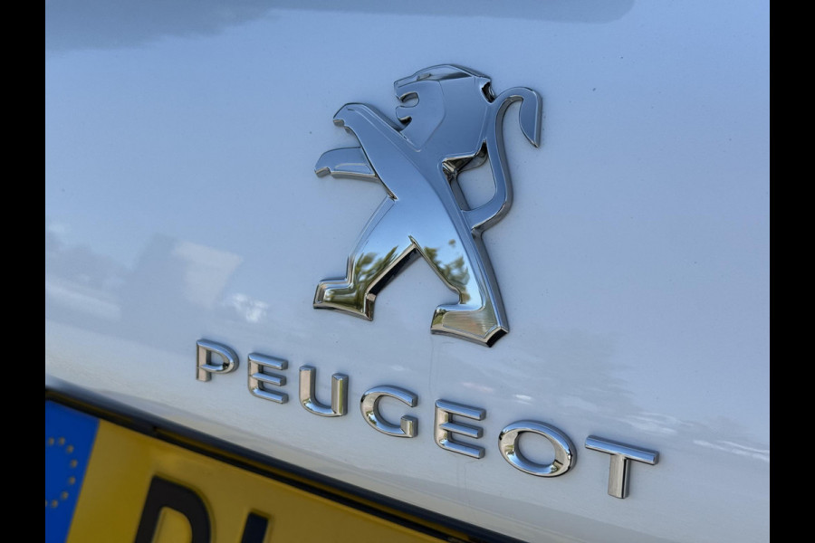 Peugeot 2008 1.2 PureTech Blue Lion 1e Eigenaar,Dealer Onderhouden,110pk,Navi,Airco,Cruise,Pdc,Extra winter set,Distributieriem vv 2022,N.A.P,Apk tot 08-2026