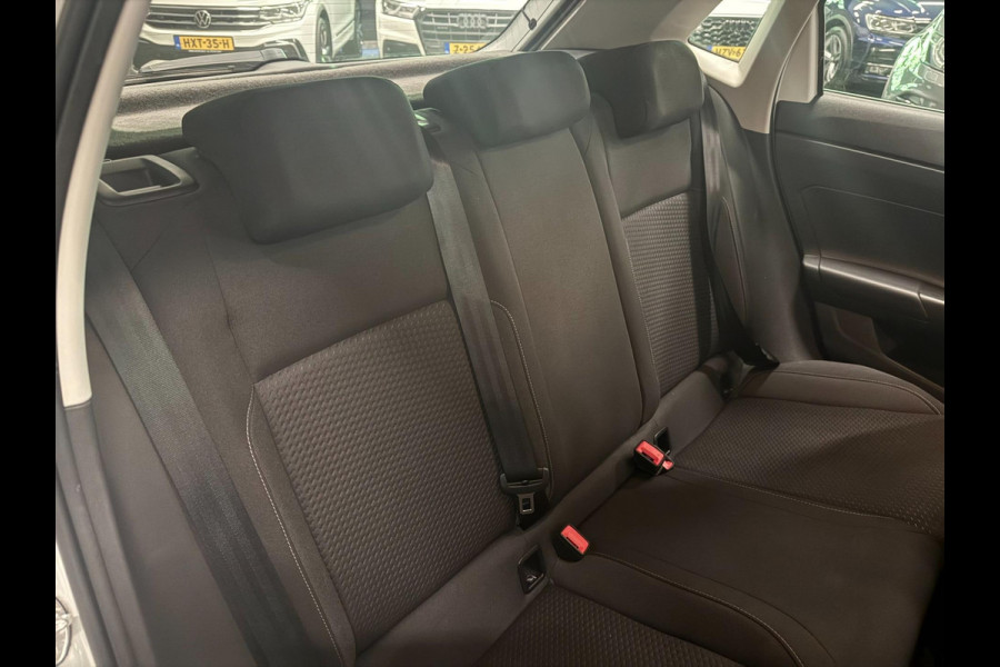 Volkswagen Polo 1.0 TSI Comfortline NAVI/CARPLAY/AIRCO/CRUISE///