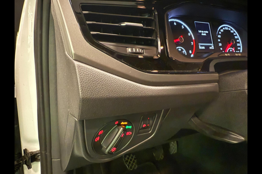 Volkswagen Polo 1.0 TSI Comfortline NAVI/CARPLAY/AIRCO/CRUISE///