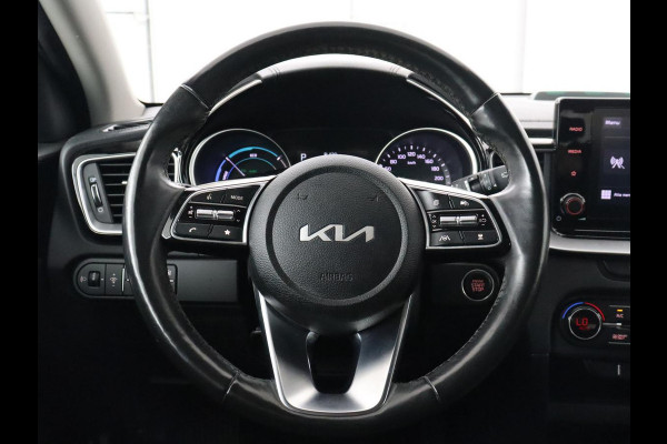 Kia Ceed 1.6 GDI PHEV DynamicPlusLine | Stoel & stuurverwarming | Adaptive cruise | Camera | Carplay | Keyless | Full LED | Climate control | Plug In