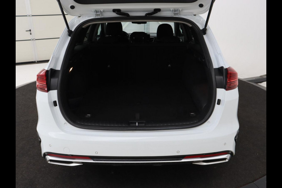 Kia Ceed 1.6 GDI PHEV DynamicPlusLine | Stoel & stuurverwarming | Adaptive cruise | Camera | Carplay | Keyless | Full LED | Climate control | Plug In