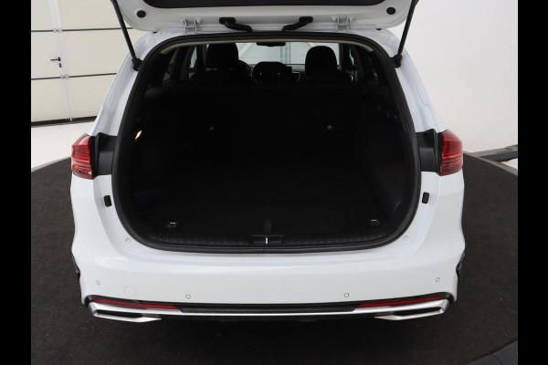 Kia Ceed 1.6 GDI PHEV DynamicPlusLine | Stoel & stuurverwarming | Adaptive cruise | Camera | Carplay | Keyless | Full LED | Climate control | Plug In