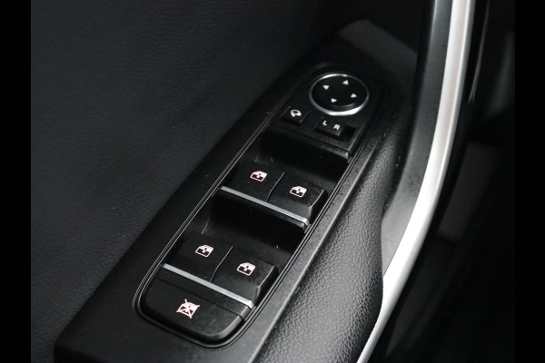 Kia Ceed 1.6 GDI PHEV DynamicPlusLine | Stoel & stuurverwarming | Adaptive cruise | Camera | Carplay | Keyless | Full LED | Climate control | Plug In