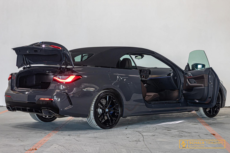 BMW 4 Serie Cabrio M440i xDrive High Ex|H&K|E-stoel|Dealer ond