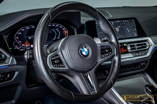BMW 4 Serie Cabrio M440i xDrive High Ex|H&K|E-stoel|Dealer ond