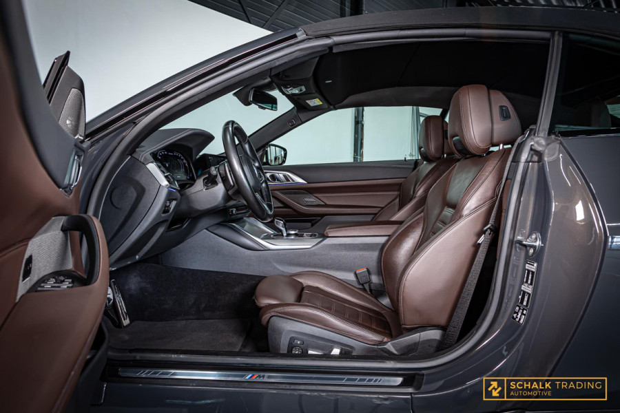 BMW 4 Serie Cabrio M440i xDrive High Ex|H&K|E-stoel|Dealer ond