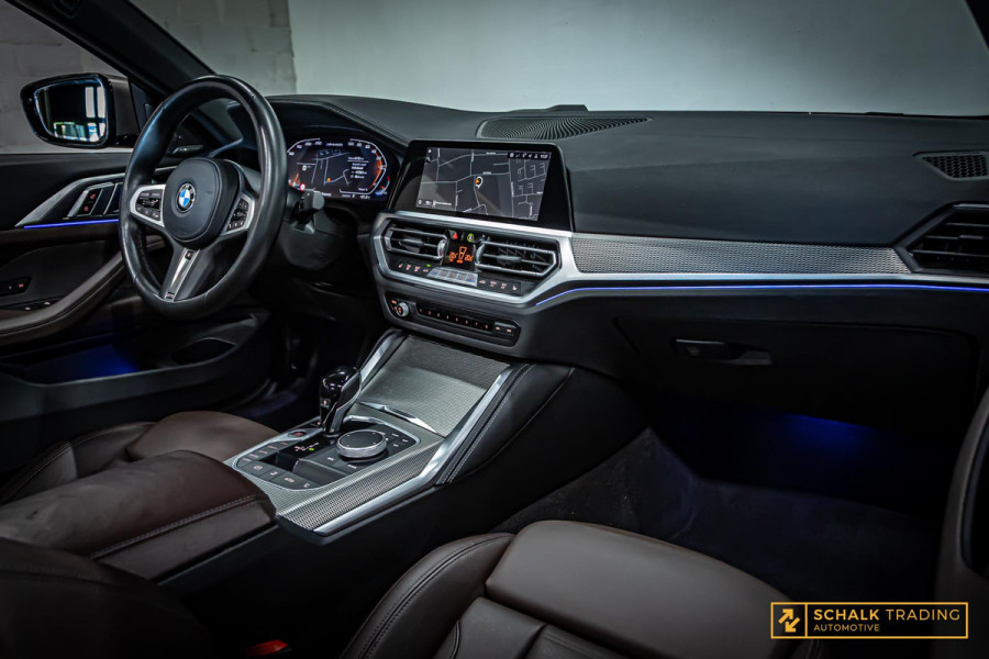 BMW 4 Serie Cabrio M440i xDrive High Ex|H&K|E-stoel|Dealer ond
