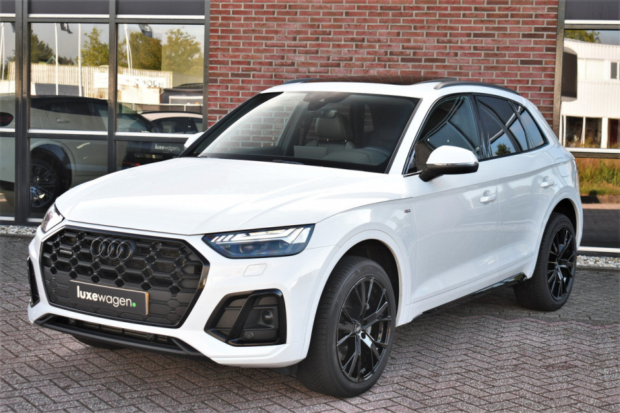 Audi Q5 50 TFSI e S-Edition Pano Trekh Optic-black Sfeer Camera