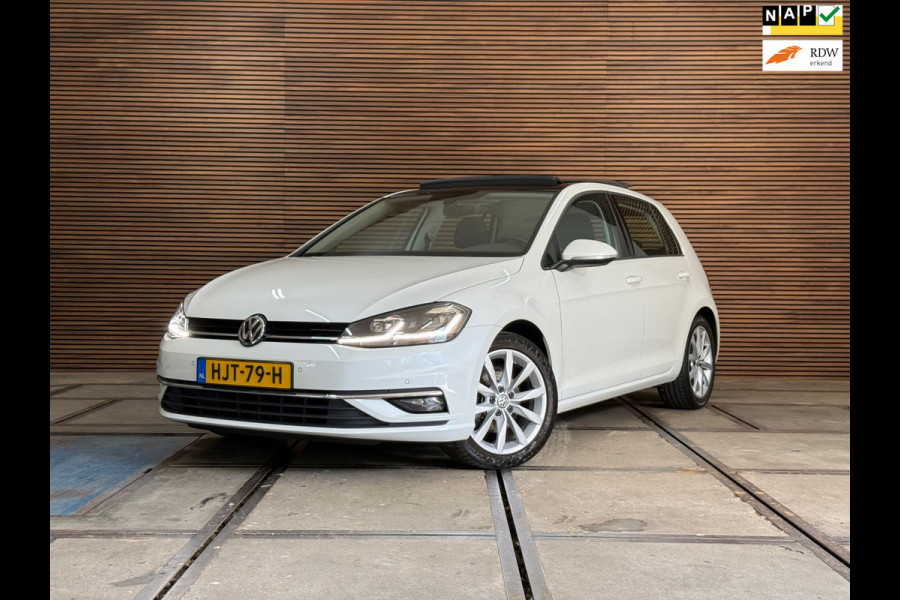 Volkswagen Golf 1.5 TSI Highline PANO/NAVI/CAMERA/LED/SPORTSTOELEN/CLIMATE/PARELMOER !
