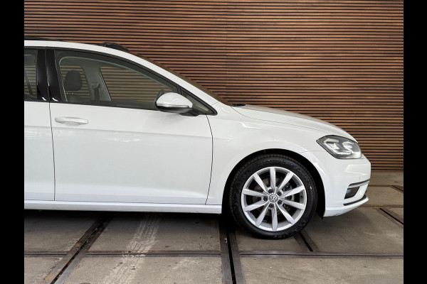Volkswagen Golf 1.5 TSI Highline PANO/NAVI/CAMERA/LED/SPORTSTOELEN/CLIMATE/PARELMOER !