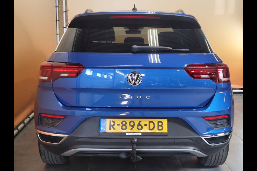 Volkswagen T-Roc 1.5 TSI Sport open dak | navi | carplay | cruise control | trekhaak