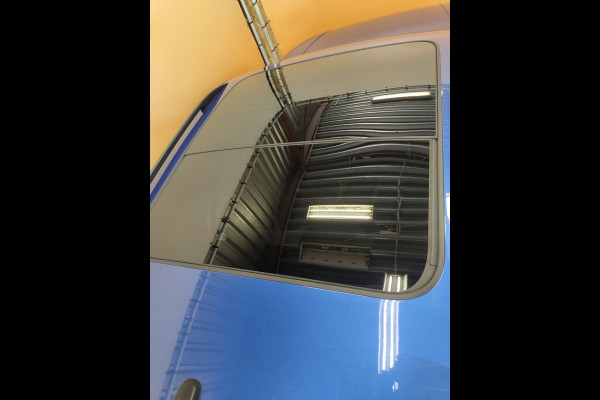 Volkswagen T-Roc 1.5 TSI Sport open dak | navi | carplay | cruise control | trekhaak