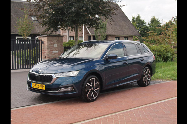 Škoda Octavia Combi 1.4 TSI iV PHEV Business Edition Plus | Camera | Apple Carplay | NL-Auto | Trekhaak | Sfeerverlichting |