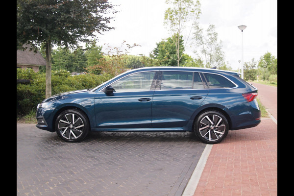 Škoda Octavia Combi 1.4 TSI iV PHEV Business Edition Plus | Camera | Apple Carplay | NL-Auto | Trekhaak | Sfeerverlichting |
