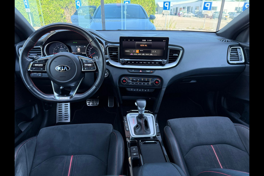 Kia ProCeed 1.6 T-GDI GT - Automaat - LED - Alcantara - Navi - Winterpakket - Camera