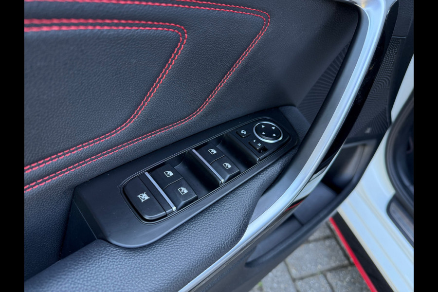 Kia ProCeed 1.6 T-GDI GT - Automaat - LED - Alcantara - Navi - Winterpakket - Camera