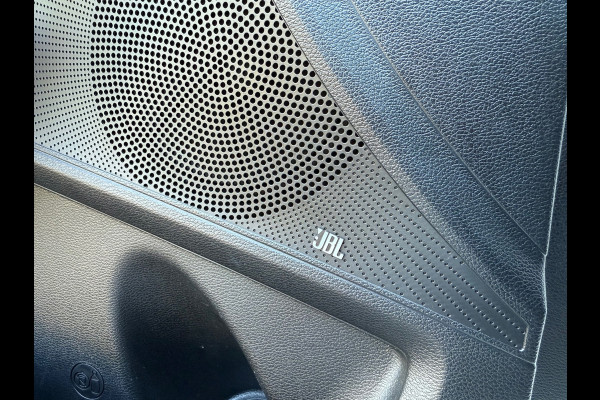 Kia ProCeed 1.6 T-GDI GT - Automaat - LED - Alcantara - Navi - Winterpakket - Camera