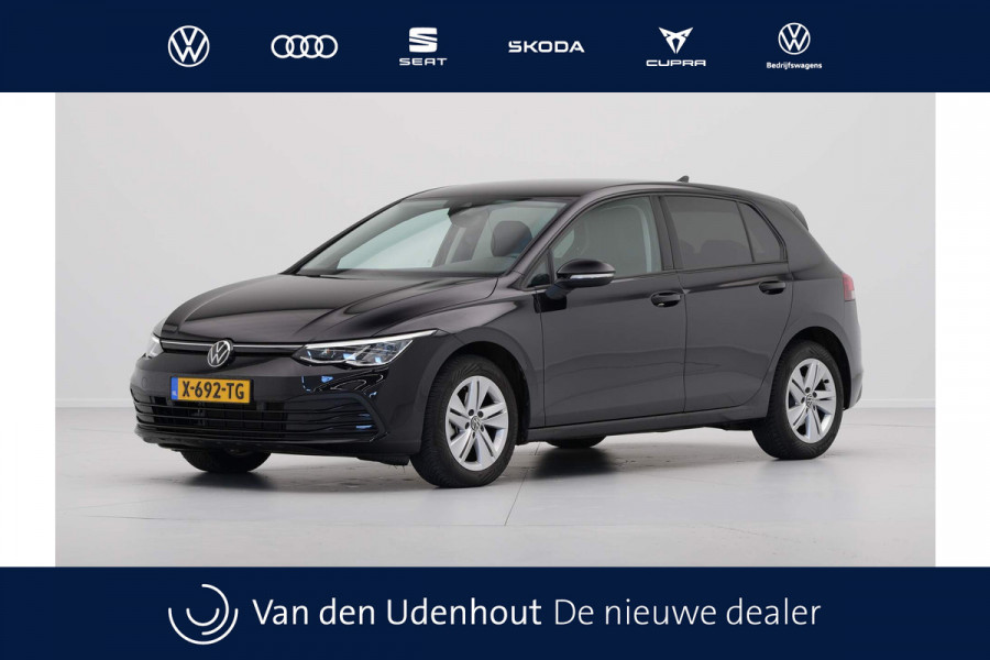 Volkswagen Golf 1.0 TSI Life Business Navigatie Memory Massagestoel Parkeersensonren 24