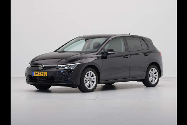 Volkswagen Golf 1.0 TSI Life Business Navigatie Memory Massagestoel Parkeersensonren 24