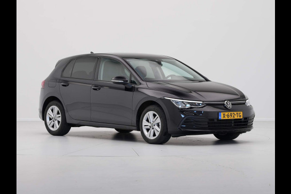 Volkswagen Golf 1.0 TSI Life Business Navigatie Memory Massagestoel Parkeersensonren 24