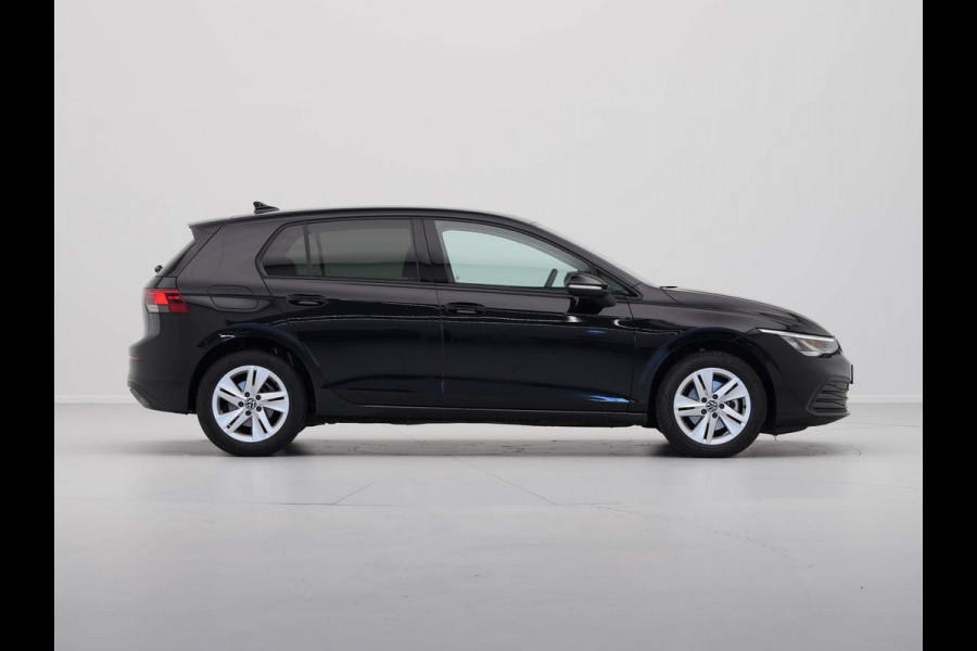 Volkswagen Golf 1.0 TSI Life Business Navigatie Memory Massagestoel Parkeersensonren 24