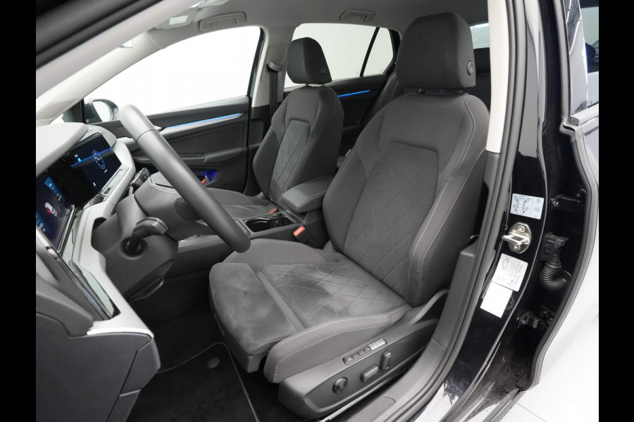 Volkswagen Golf 1.0 TSI Life Business Navigatie Memory Massagestoel Parkeersensonren 24