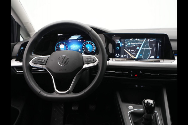 Volkswagen Golf 1.0 TSI Life Business Navigatie Memory Massagestoel Parkeersensonren 24