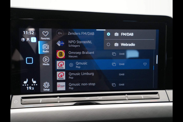 Volkswagen Golf 1.0 TSI Life Business Navigatie Memory Massagestoel Parkeersensonren 24