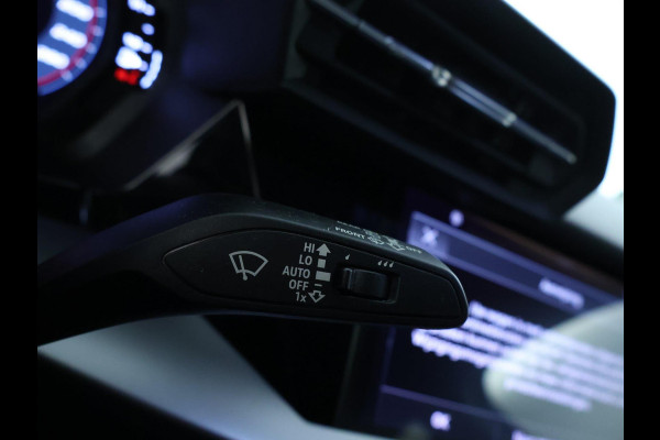 Audi A3 Sportback 30 TFSI Business edition Virtual Cockpit | CarPlay | LED