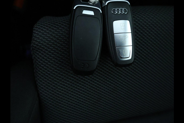 Audi A3 Sportback 30 TFSI Business edition Virtual Cockpit | CarPlay | LED