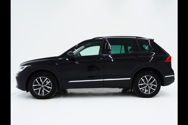 Volkswagen Tiguan 1.4 TSI eHybrid 245PK | Adaptive Cruise | Camera | Virtual | Carplay | DAB | LED