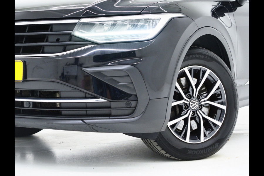 Volkswagen Tiguan 1.4 TSI eHybrid 245PK | Adaptive Cruise | Camera | Virtual | Carplay | DAB | LED