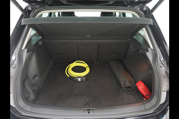 Volkswagen Tiguan 1.4 TSI eHybrid 245PK | Adaptive Cruise | Camera | Virtual | Carplay | DAB | LED