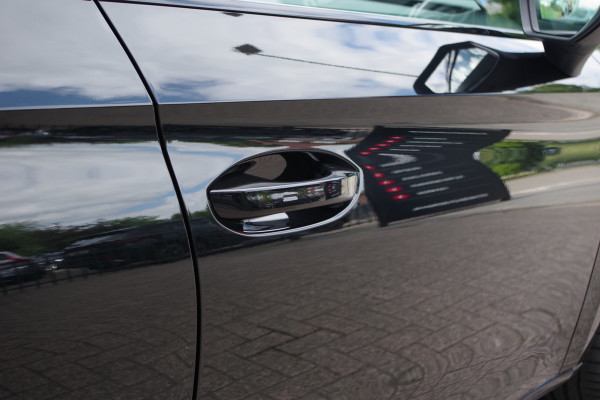 CUPRA Leon 1.4 e-Hybrid VZ 245 PK Adrenaline, Winterpakket, Keyless, Kuipstoelen, Camera