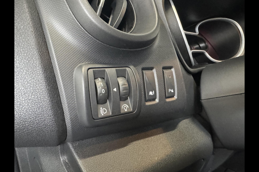 Renault Trafic 1.6 dCi 95 T29 L1H1 Comfort Imperiaal Side Bars Lichtmetalen velgen