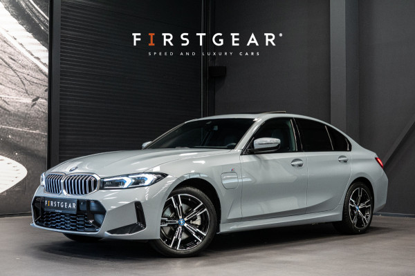 BMW 3-serie 330e *M-Sport / Panorama / Head-up Display / Memory / Keyless*