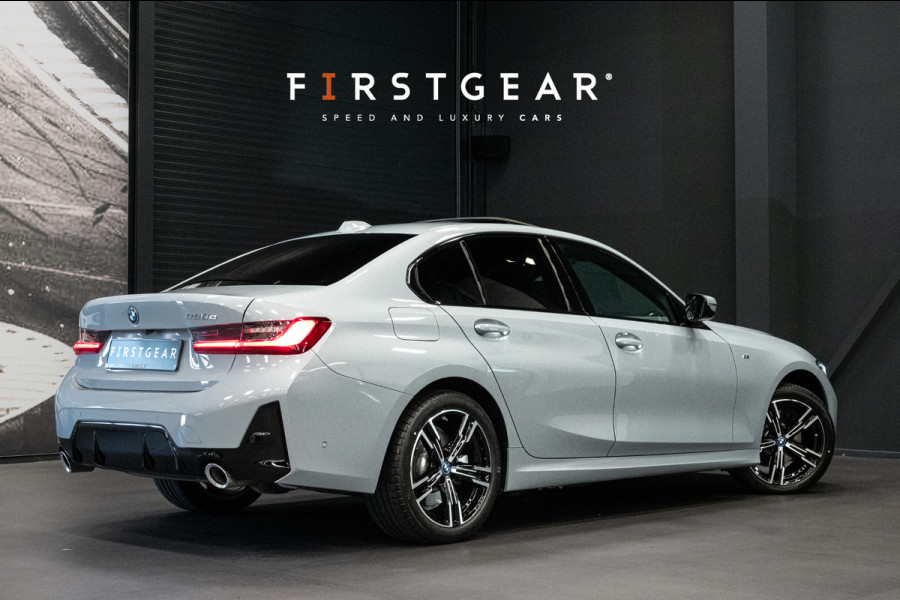 BMW 3-serie 330e *M-Sport / Panorama / Head-up Display / Memory / Keyless*