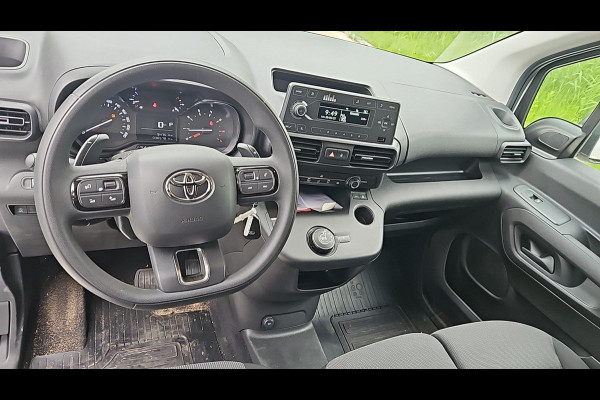 Toyota PROACE CITY 1.5 D-4D COOL AUTOMAAT GARANTIE 5-2031!! (ex btw) 1e EIGENAAR. 100 % ONDERHOUDEN.FRISSE BUS !!