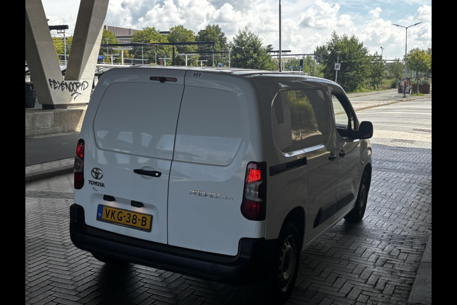 Toyota PROACE CITY 1.5 D-4D COOL AUTOMAAT GARANTIE 5-2031!! (ex btw) 1e EIGENAAR. 100 % ONDERHOUDEN.FRISSE BUS !!