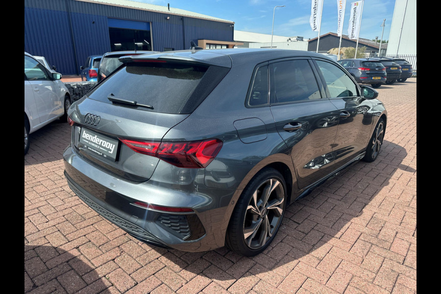 Audi A3 Sportback 35 TFSI 150pk S-tronic S edition | Pano dak