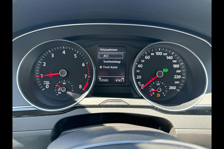 Volkswagen Passat 1.5 TSI Comfortline Business/ CarPlay/ DSG/ PDC V+A