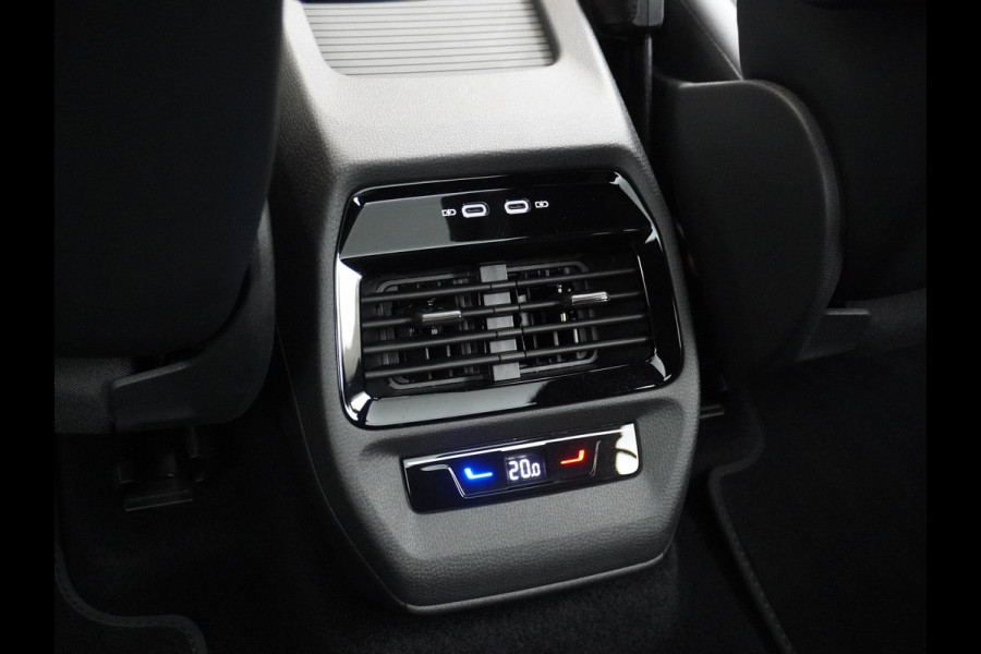 Volkswagen ID.5 Pro Performance 77 kWh VAN: 42.900,- VOOR: 38.877,- UW HERFSTVOORDEEL: 4.023,- Warmtepomp | Comfortplus pakket | Design plus pakket | Infotainmentplus pakket | Style plus pakket | Sportplus pakket | RIJ ASSIST. PAKKET | ERGONOMISCHE STOELEN | TREKHAAK