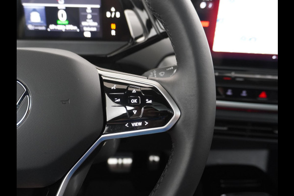 Volkswagen ID.5 Pro Performance 77 kWh VAN: 42.900,- VOOR: 38.877,- UW HERFSTVOORDEEL: 4.023,- Warmtepomp | Comfortplus pakket | Design plus pakket | Infotainmentplus pakket | Style plus pakket | Sportplus pakket | RIJ ASSIST. PAKKET | ERGONOMISCHE STOELEN | TREKHAAK